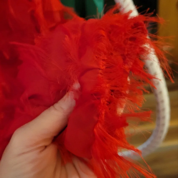 Red Cut Out Shoulder Long Sleeve Tie Neckline XXL Fray Feathered Fabric - Picture 6 of 6